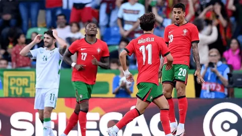 热刺瞄准更高排名，约翰逊铭记伊镇失利教训